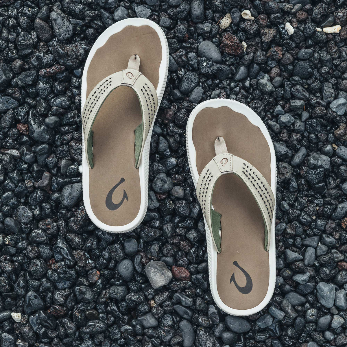 OluKai Ulele Men's Water-Ready Beach Sandals - Men