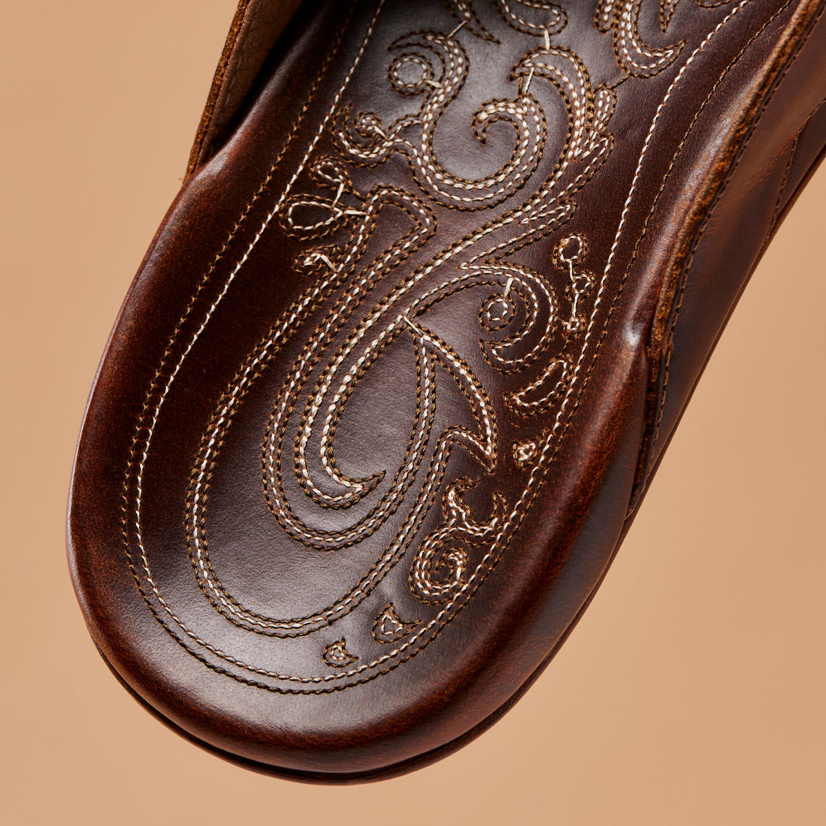 OluKai Mekila Men's Full-Grain Leather Beach Sandals - Men
