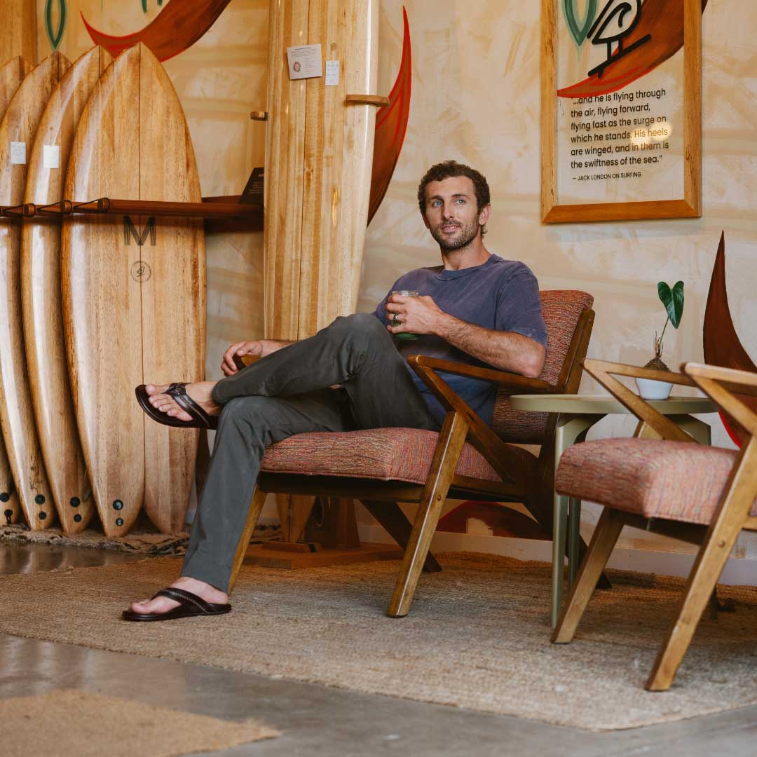 OluKai Mea Ola Men's Leather Beach Sandals - Men