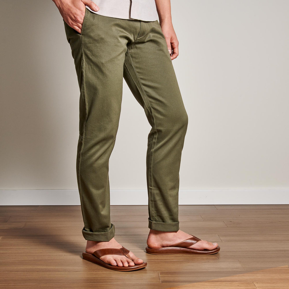 OluKai ‘Ilikai Men‘s Leather Sandals - Men