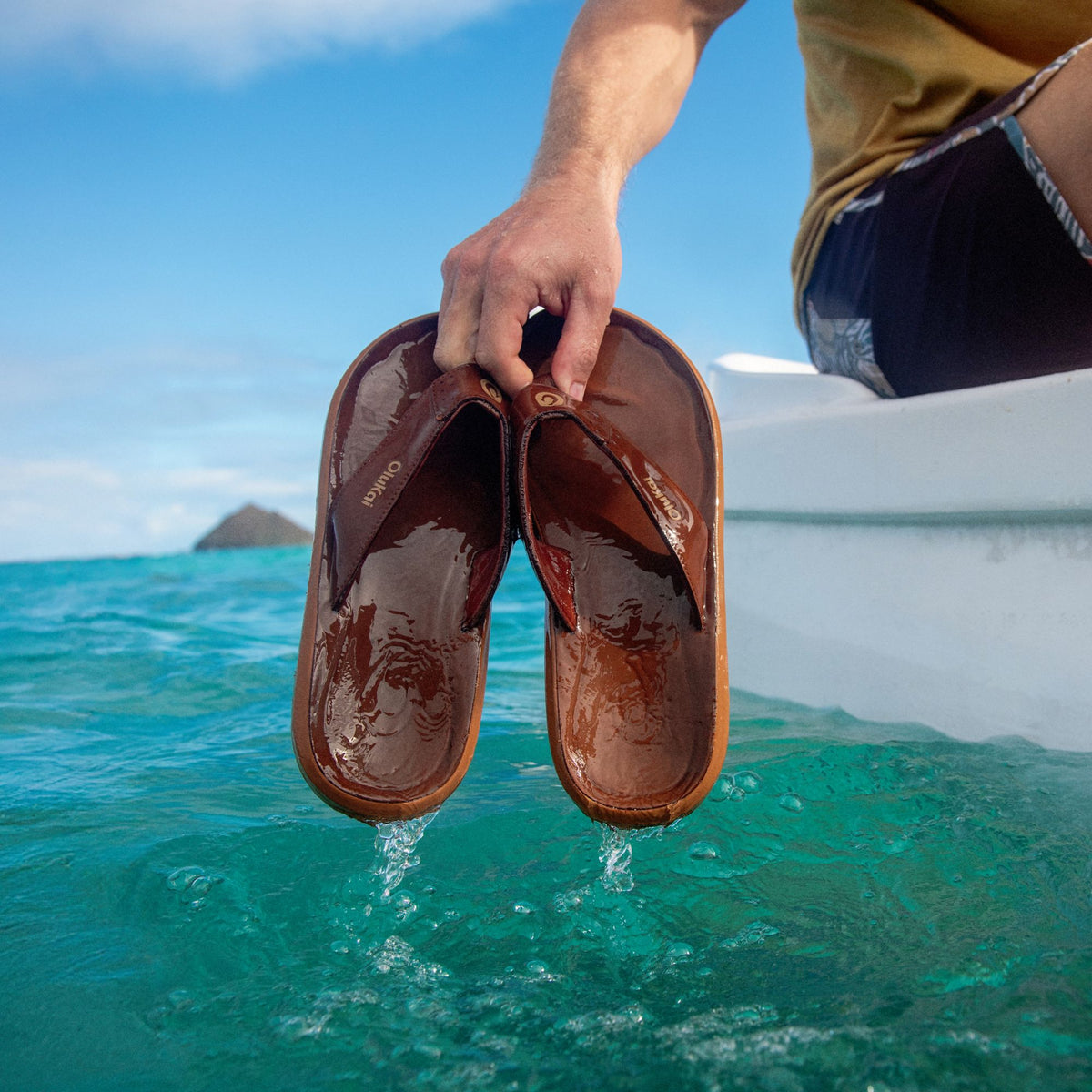 OluKai Pili Men’s Waterproof Leather Sandals - Men