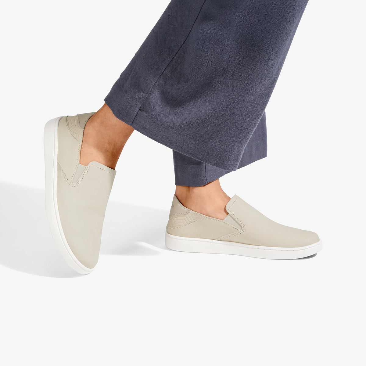 OluKai Pehuea Leather - Women|New Arrivals