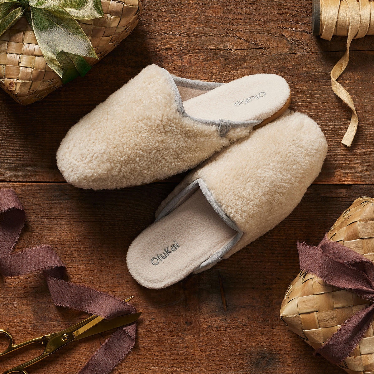 OluKai Hale Mule - Women