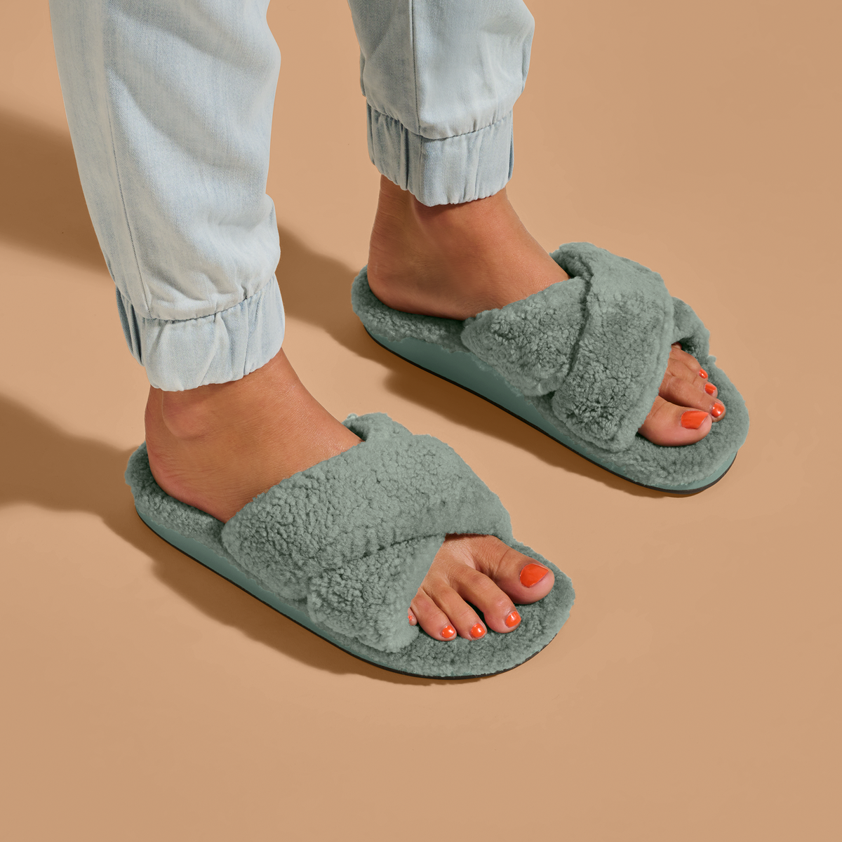 OluKai Hila Heu Women’s Slide Slipper Sandals - Women