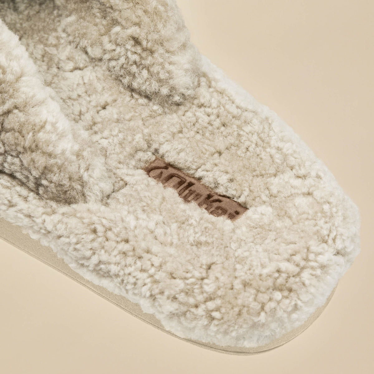 OluKai Kīpe'a Heu Women‘s Flip Flop Slippers - Women