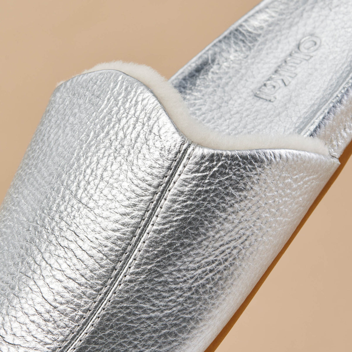 OluKai Kōnea Women’s Leather Slipper Mules - Women