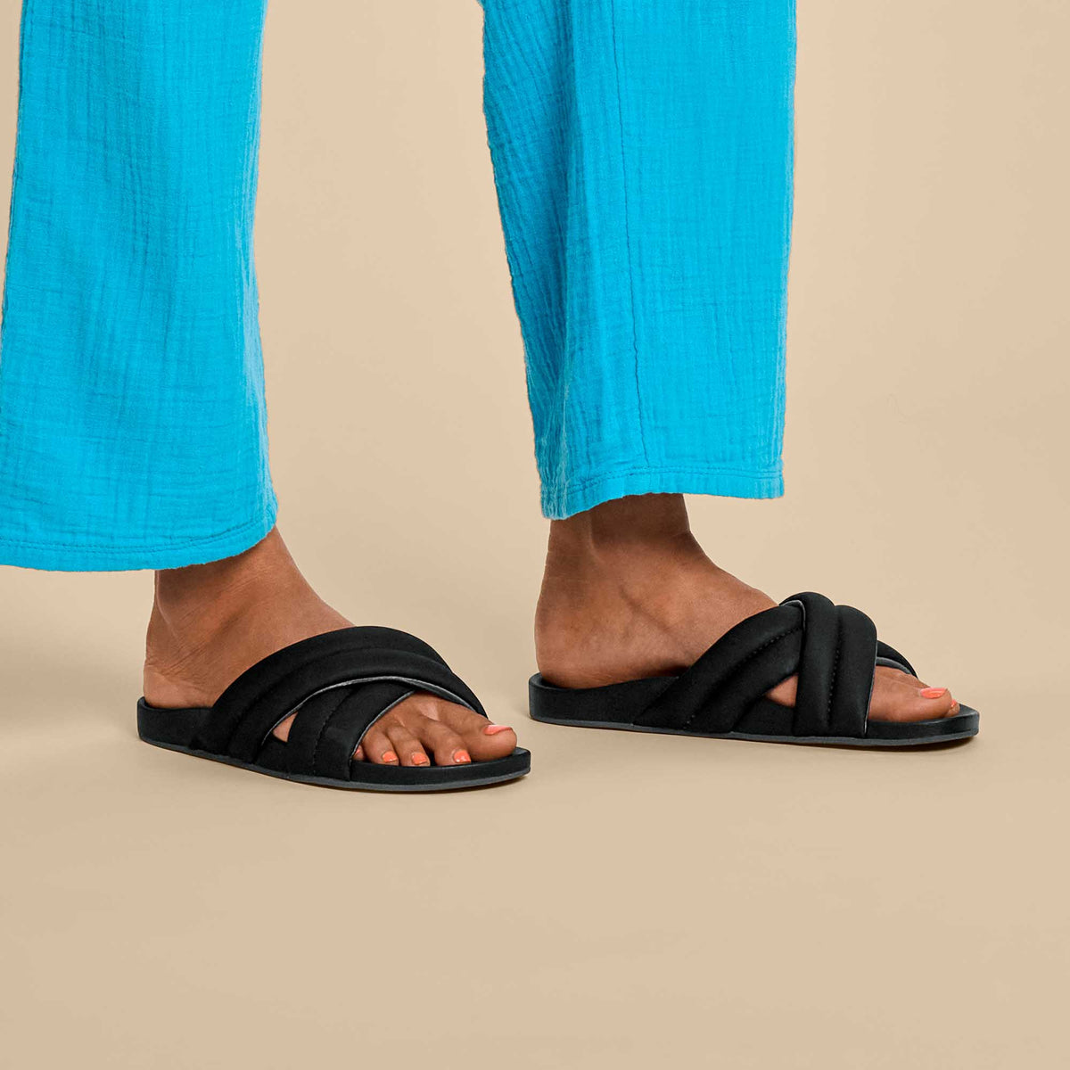 OluKai Hila Women’s Beach Slide Sandals - Women