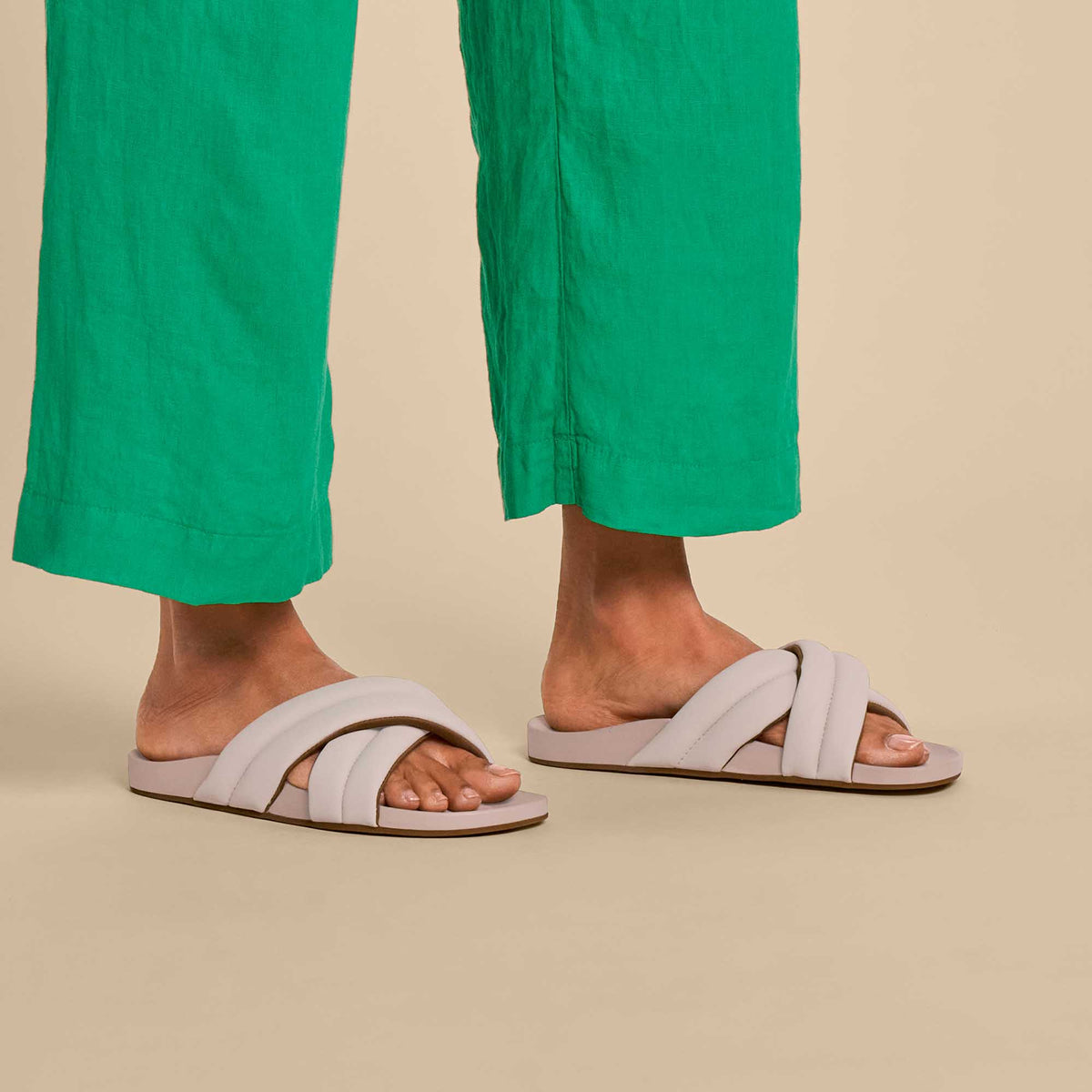 OluKai Hila Women’s Beach Slide Sandals - Women
