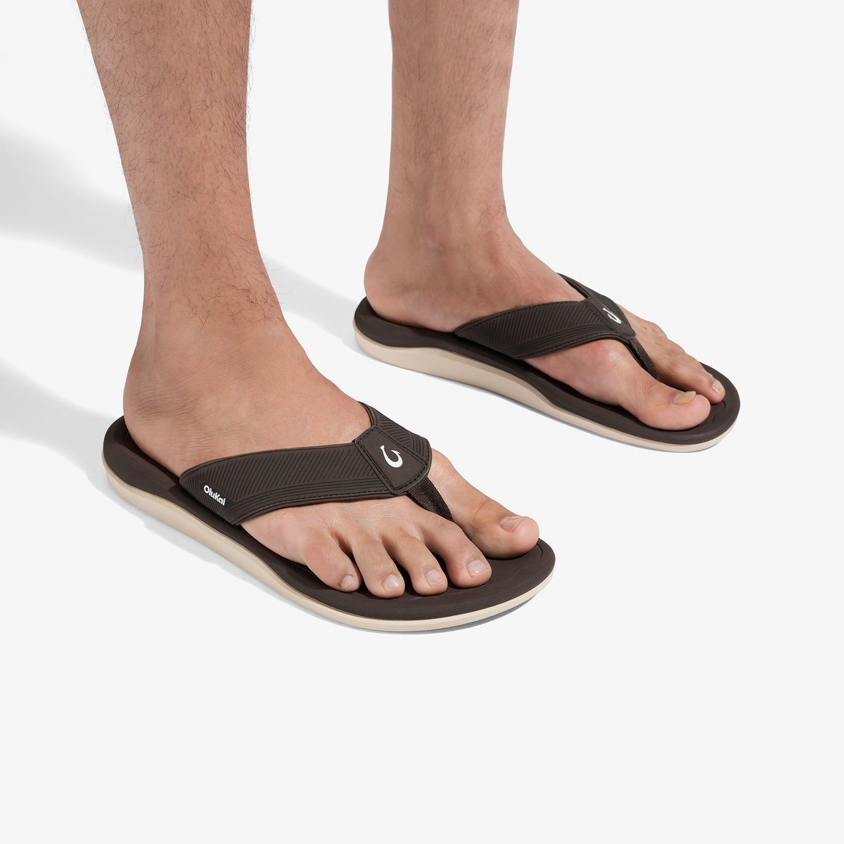 OluKai 'Ahi Kai - New Arrivals