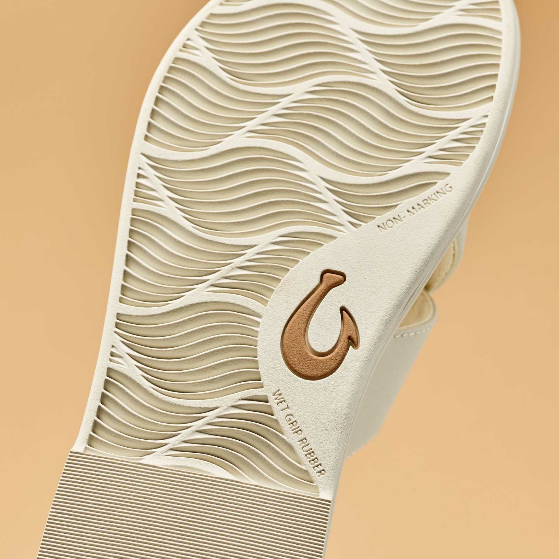 La‘i Slide Slide Beach Sandals - White Sand