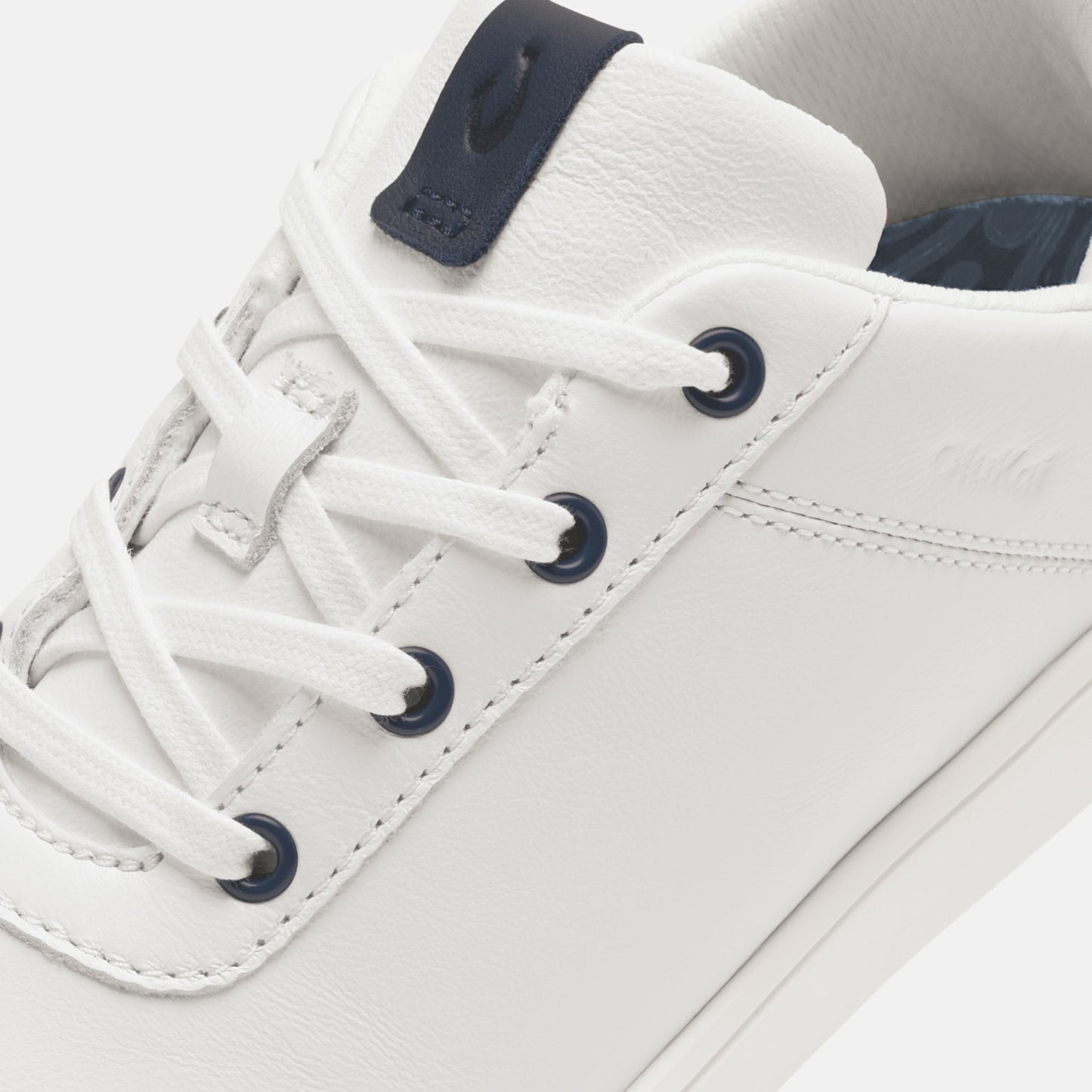 Puakea - Bright White / Trench Blue